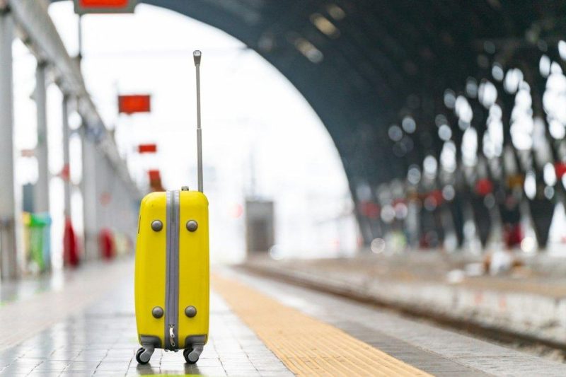 Jangan Simpan Paspor di Tas Kabin, Kesalahan yang Bisa Hancurkan Liburanmu